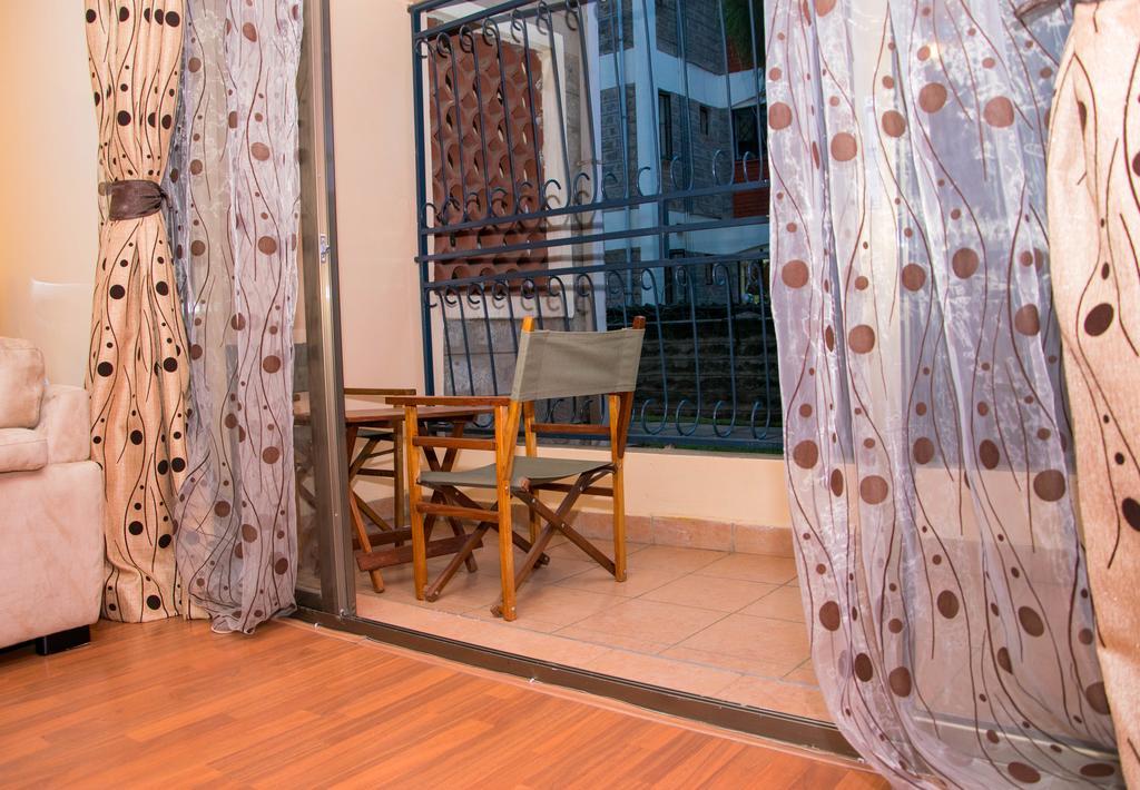 Mani'S Home Away From Home Nairobi Exterior photo